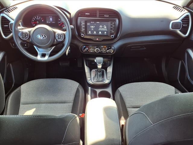 Photo of 2020 Gravity Gray Kia Soul