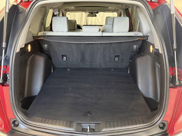 Photo of 2022 Radiant Red Metallic Honda CR-V