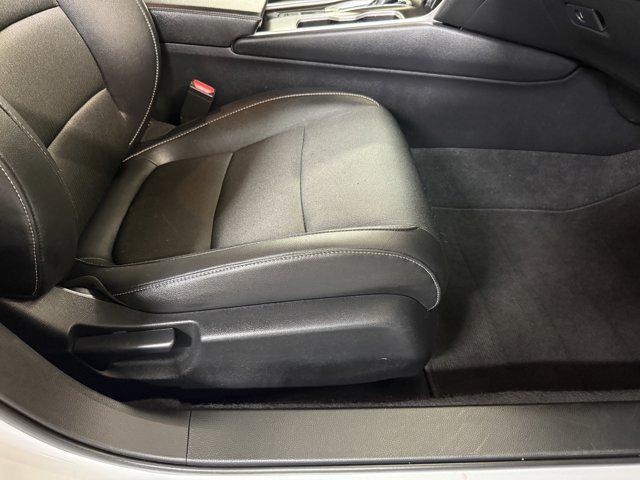 Photo of 2022 Platinum White Pearl Honda Accord