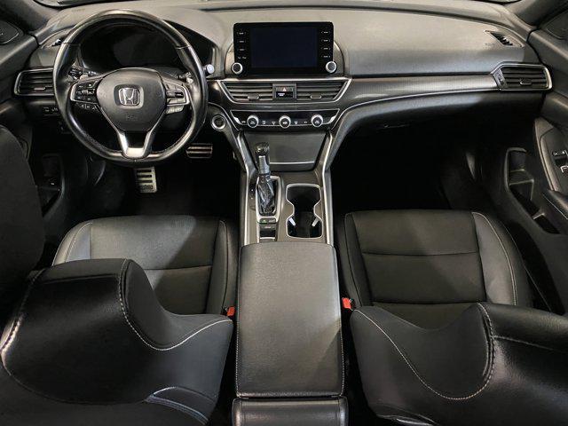 Photo of 2022 Crystal Black Pearl Honda Accord