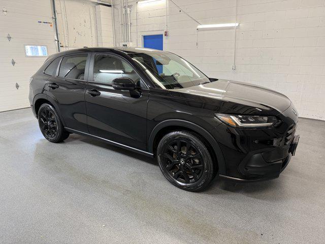 Photo of 2023 Crystal Black Pearl Honda HR-V
