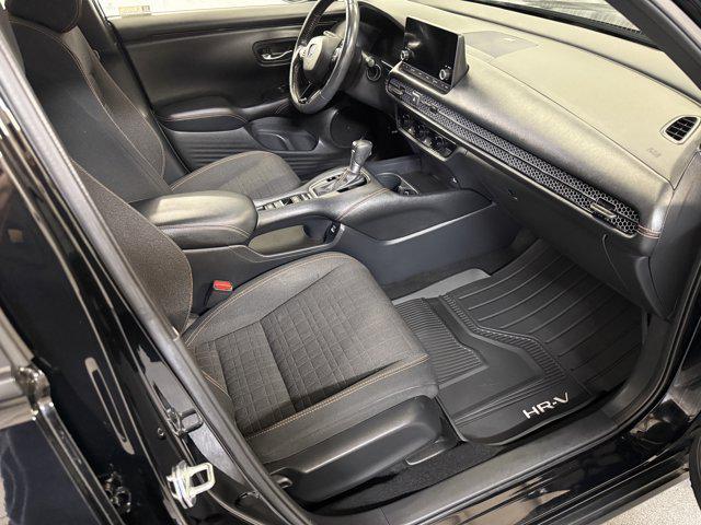 Photo of 2023 Crystal Black Pearl Honda HR-V