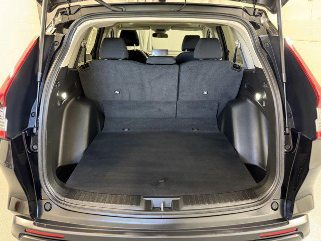 Photo of 2023 Crystal Black Pearl Honda CR-V