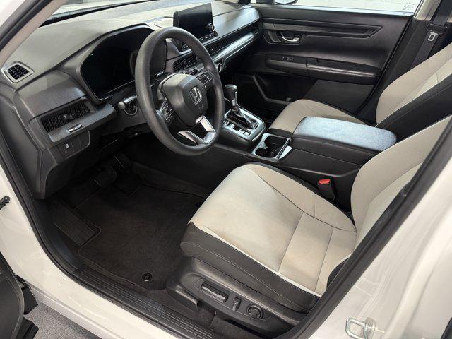 Photo of 2023 Platinum White Pearl Honda CR-V