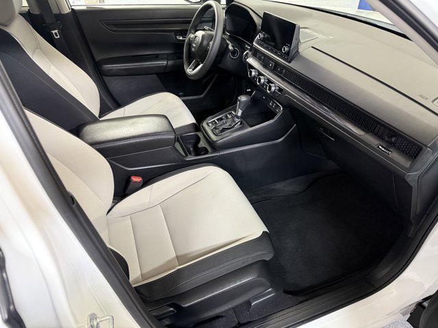 Photo of 2023 Platinum White Pearl Honda CR-V
