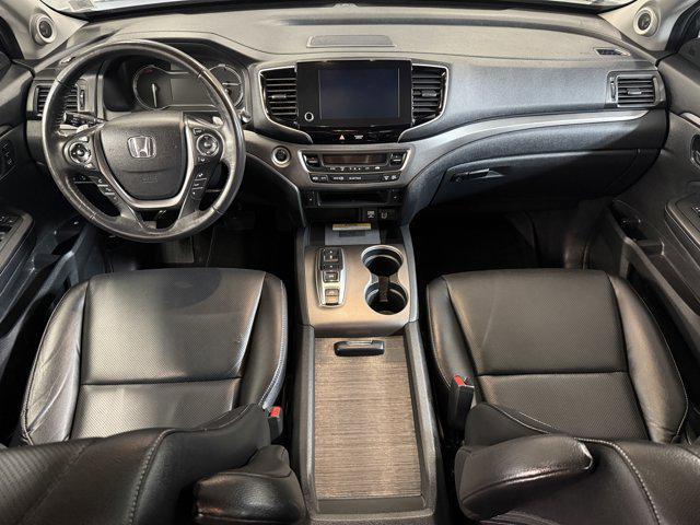 Photo of 2022 Platinum White Pearl Honda Ridgeline