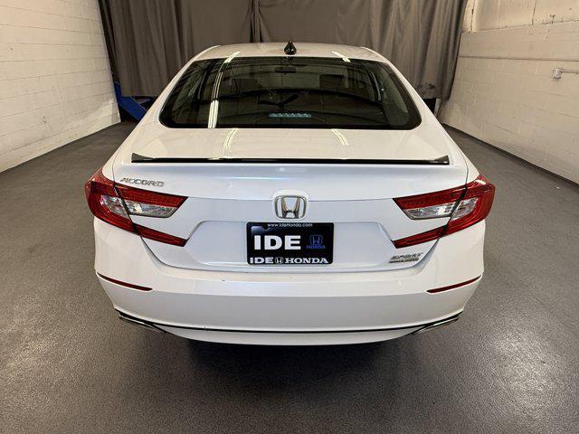 Photo of 2022 Platinum White Pearl Honda Accord