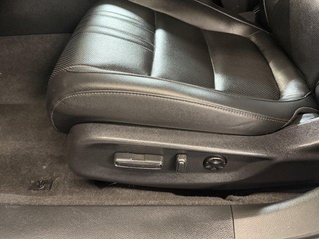 Photo of 2022 Platinum White Pearl Honda Accord