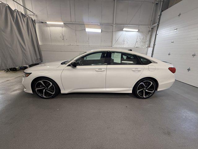 Photo of 2022 Platinum White Pearl Honda Accord