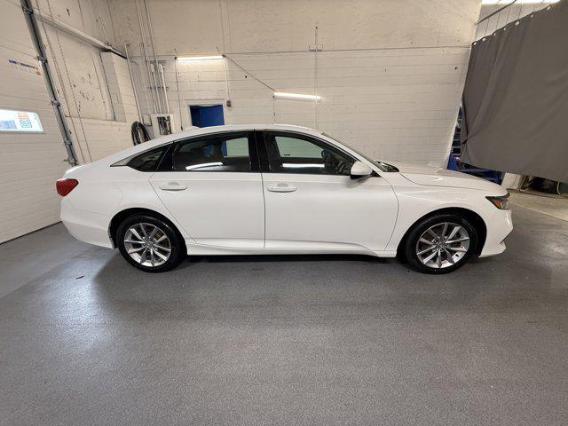 Photo of 2022 Platinum White Pearl Honda Accord
