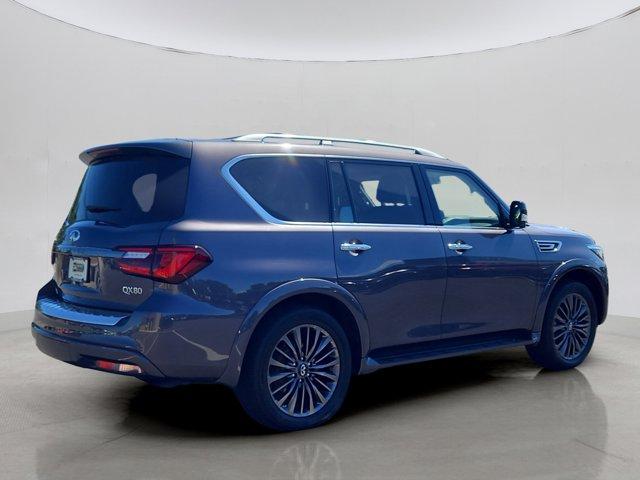 Photo of 2022 Anthracite Gray INFINITI QX80
