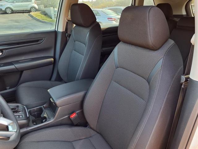 Photo of 2024 sparkle silver metallic Honda CR-V