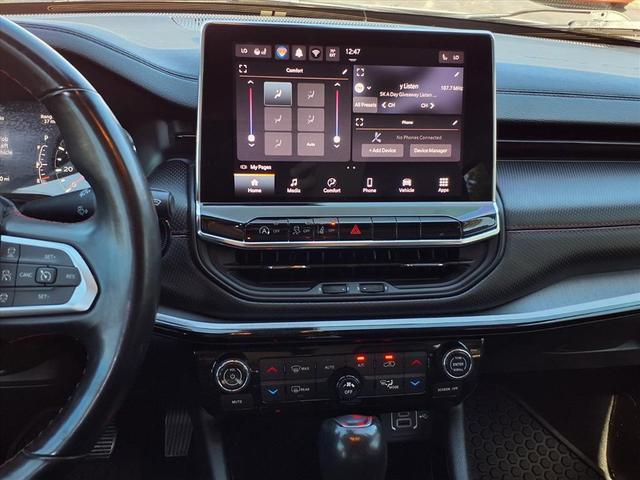 Photo of 2022 Sting-Gray Clearcoat Jeep Compass