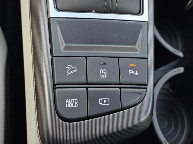 Photo of 2026 Panthera Metal Gray Kia Sportage