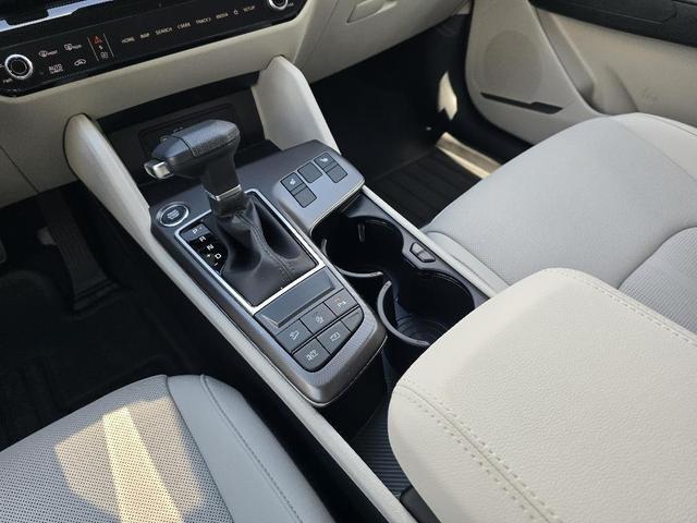Photo of 2026 Panthera Metal Gray Kia Sportage
