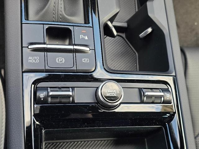 Photo of 2025 Wolf Gray Kia K5