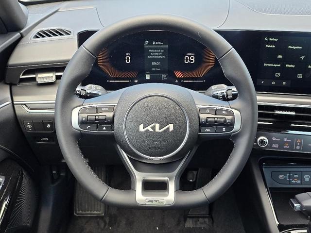 Photo of 2025 Wolf Gray Kia K5