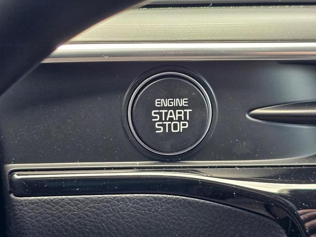 Photo of 2025 Wolf Gray Kia K5