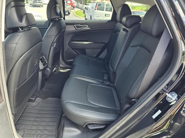Photo of 2026 Ebony Black Kia Sportage