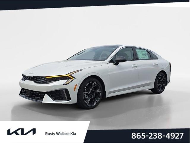 Photo of 2025 Snow White Pearl Kia K5