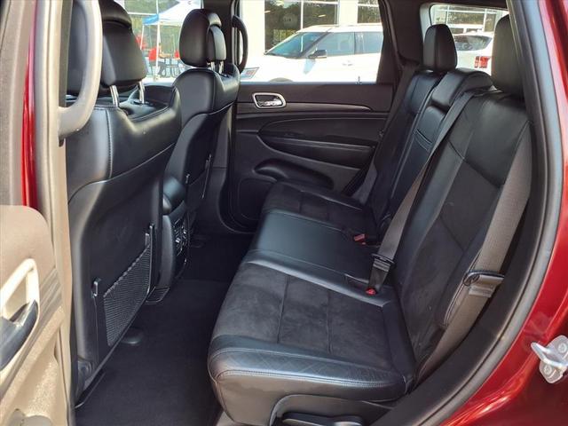 Photo of 2020 Velvet Red Pearlcoat Jeep Grand Cherokee