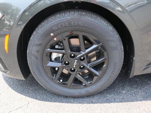 Photo of 2025 Interstellar Gray Kia K5