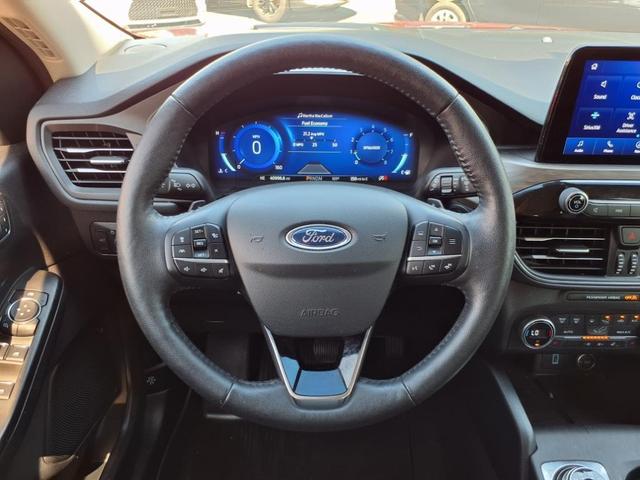 Photo of 2020 Rapid Red Metallic Tinted Clearcoat Ford Escape
