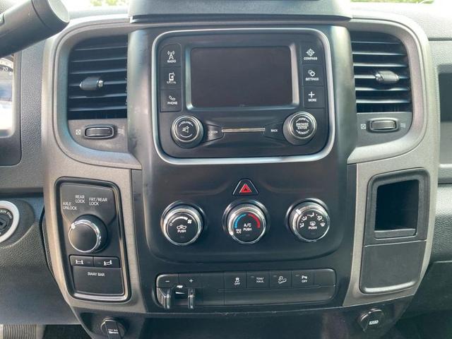 Photo of 2015 White RAM 2500