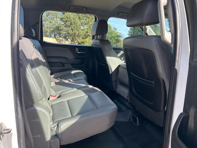 Photo of 2015 White Chevrolet Silverado 2500