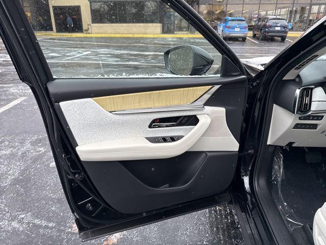 Photo of 2025 Jet Black Mica Mazda CX-90