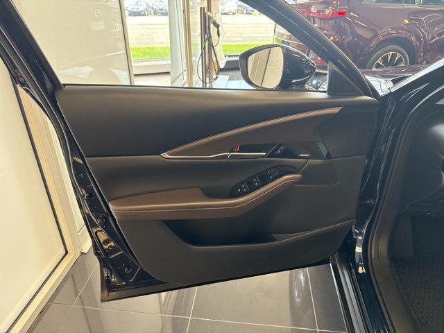 Photo of 2025 Deep Crystal Blue Mica Mazda CX-30
