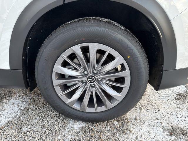 Photo of 2025 Rhodium White Premium Mazda CX-90