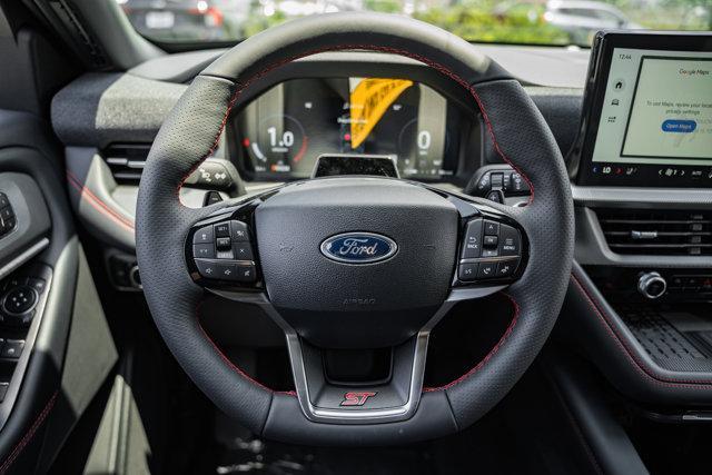 Photo of 2025 Vapor Blue Metallic Ford Explorer
