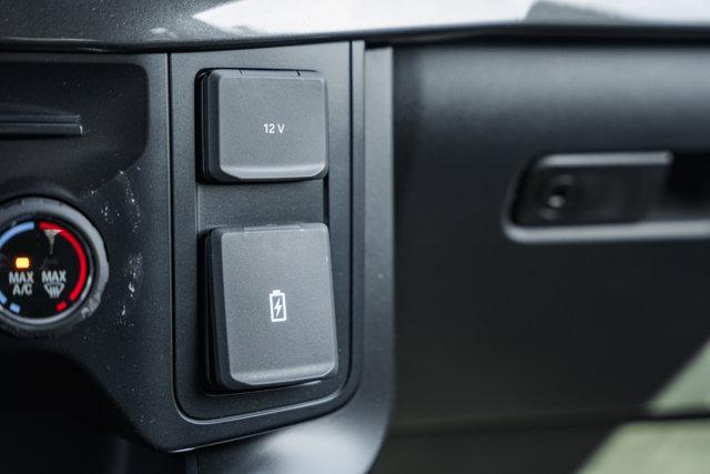 Photo of 2025 Oxford White Ford F-150