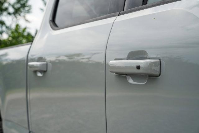 Photo of 2025 Avalanche Ford F-350