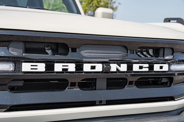 Photo of 2025 Desert Sand Ford Bronco
