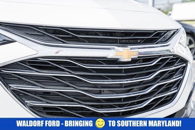 Photo of 2024 Summit White Chevrolet Malibu