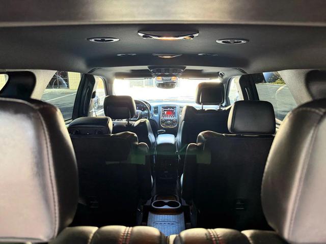 Photo of 2018 Granite Clearcoat Dodge Durango