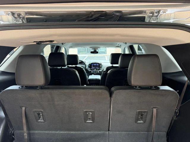 Photo of 2020 Silver Ice Metallic Chevrolet Traverse