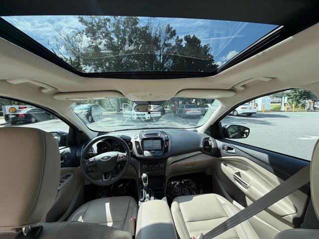 Photo of 2018 Shadow Black Ford Escape