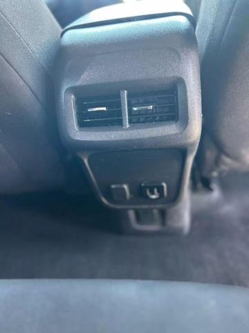 Photo of 2018 Silver Ice Metallic Chevrolet Equinox