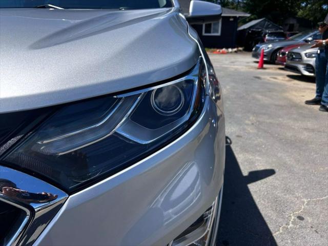 Photo of 2018 Silver Ice Metallic Chevrolet Equinox