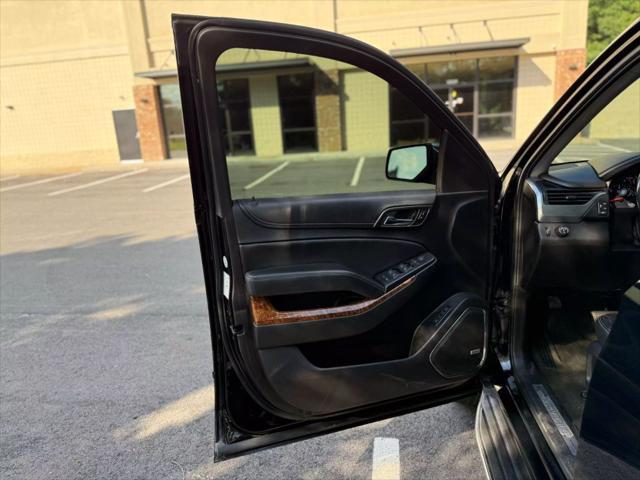 Photo of 2018 Black Chevrolet Suburban