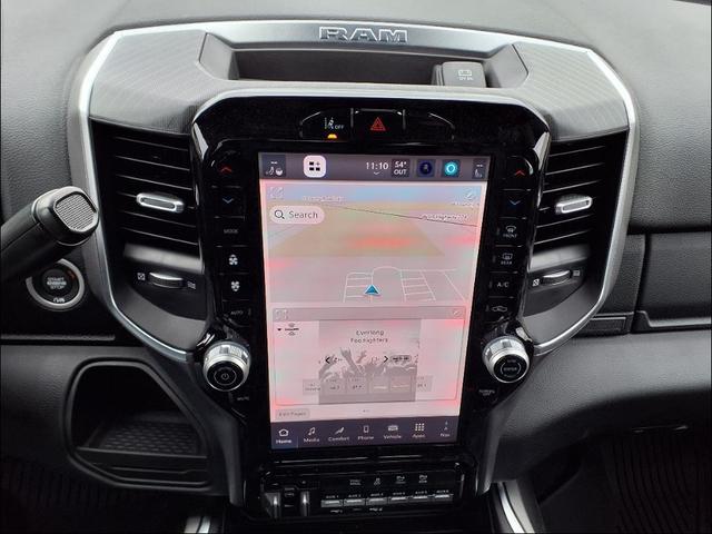 Photo of 2025 Granite Crystal Met. Clea RAM 2500