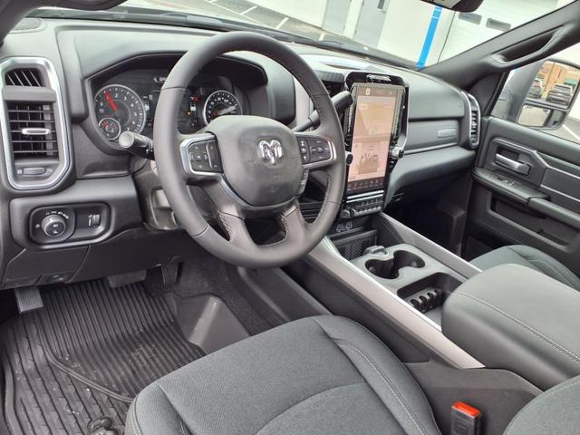 Photo of 2025 Granite Crystal Met. Clea RAM 2500