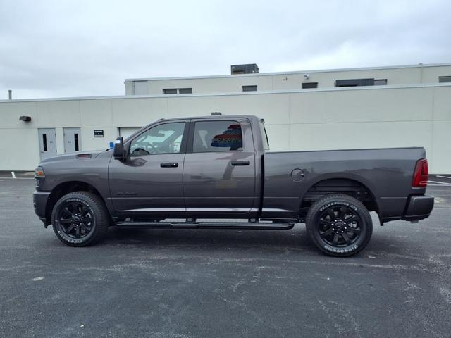 Photo of 2025 Granite Crystal Met. Clea RAM 2500