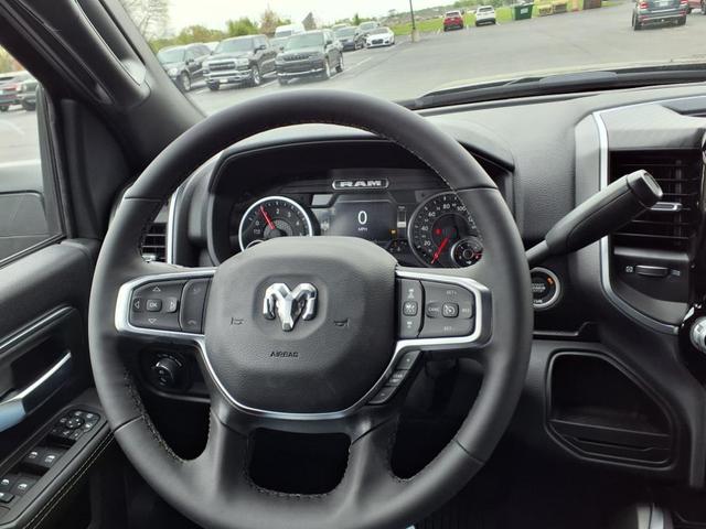 Photo of 2025 Granite Crystal Met. Clea RAM 2500