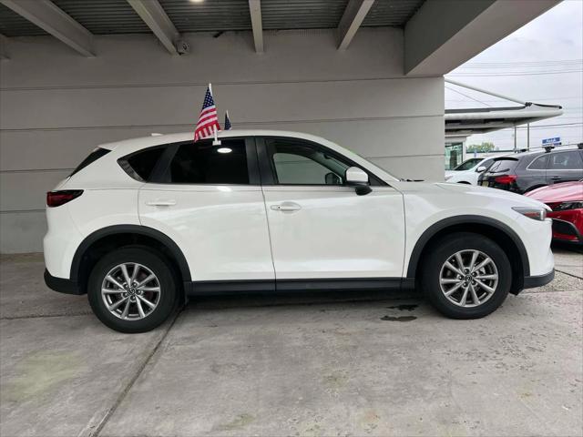 Photo of 2022 Snowflake White Pearl Mica Mazda CX-5