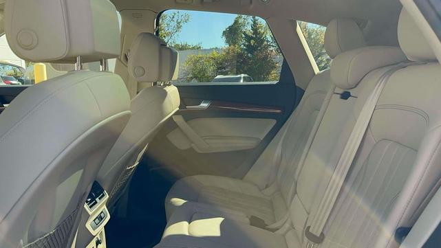 Photo of 2023 Ibis White Audi Q5
