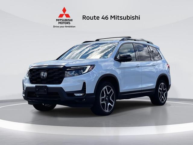 Photo of 2022 Platinum White Pearl Honda Passport
